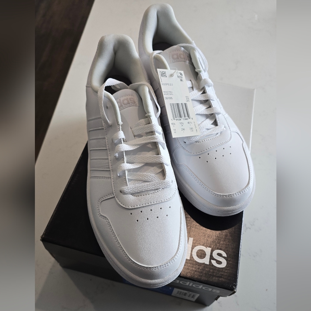 NIB - Adidas Men's Classic White Sneakers
